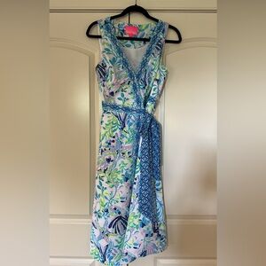 Lilly Pulitzer excellent condition size 6 blue wrap, dress sundress, lined.